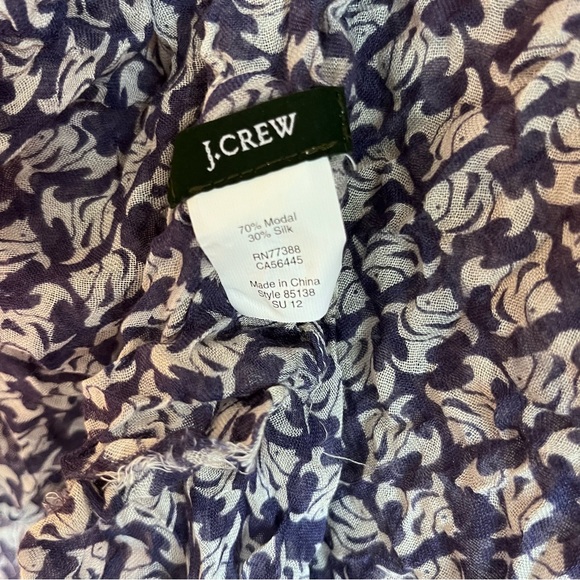 JCREW FISH PRINT PURPLE SCARF - Picture 6 of 8